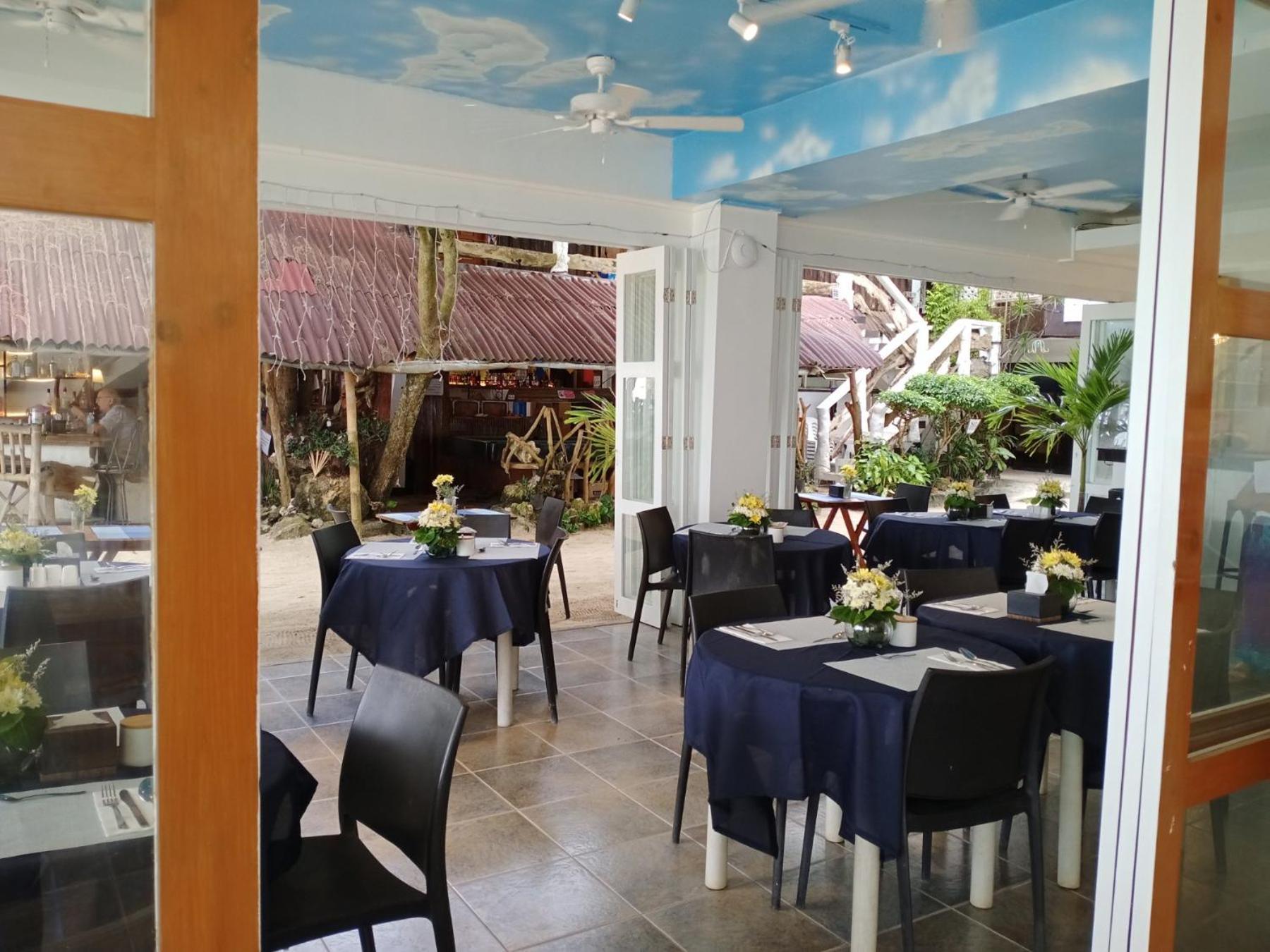 Signature Boracay South Beach Manoc-Manoc Экстерьер фото