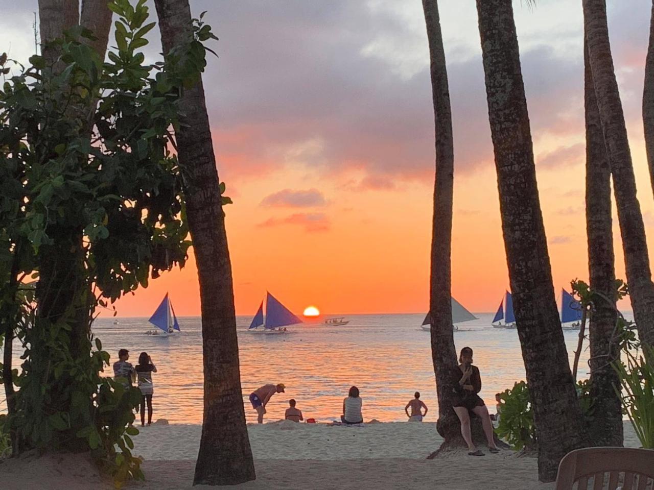 Signature Boracay South Beach Manoc-Manoc Экстерьер фото